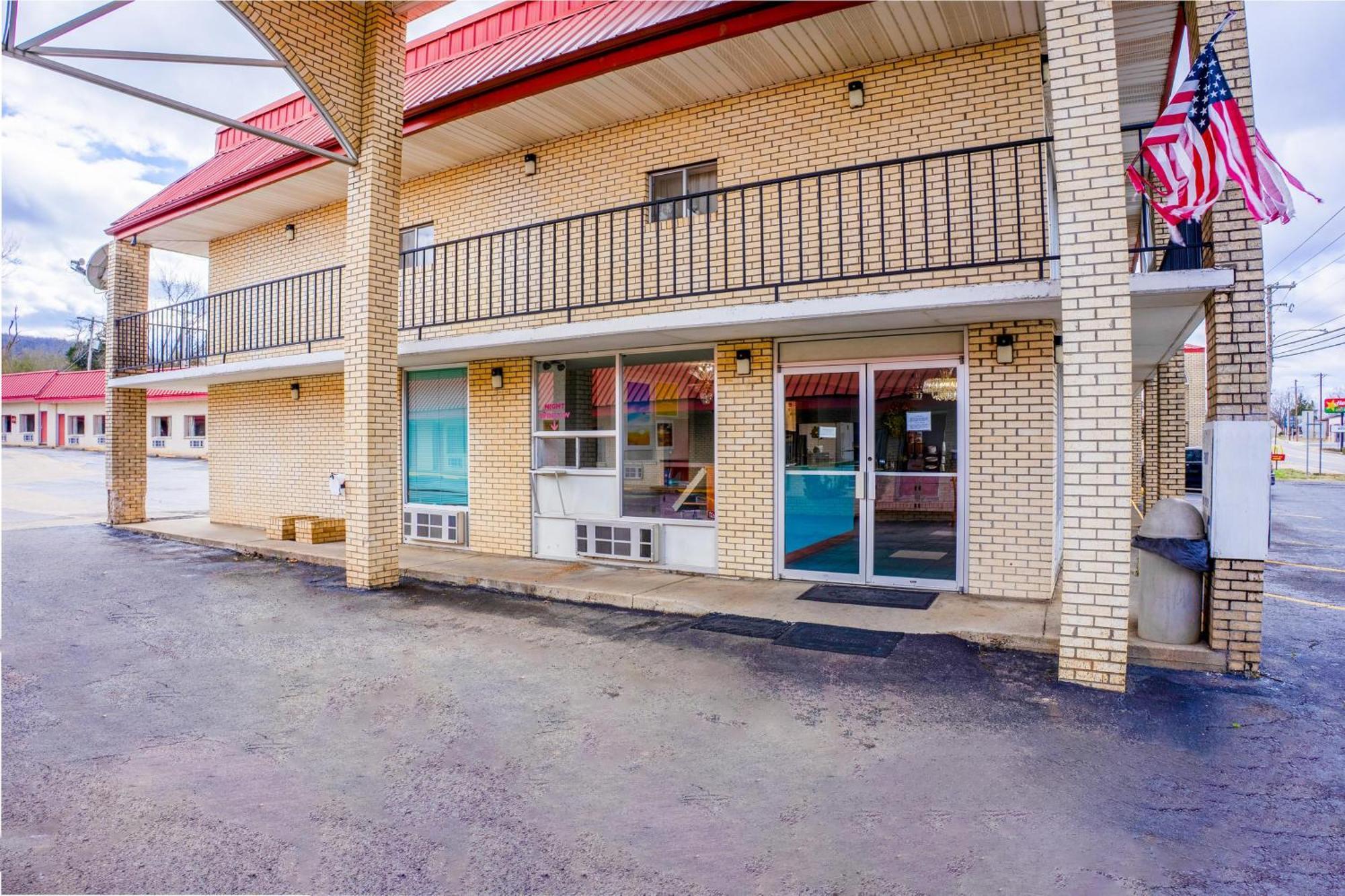 Ozark Junction Mountain View By Oyo Motel Kültér fotó